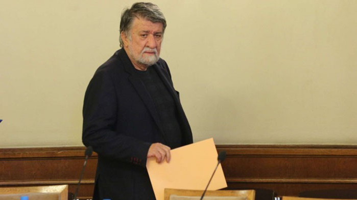 Вежди Рашидов с тежки наранявания след катастрофа в столицата